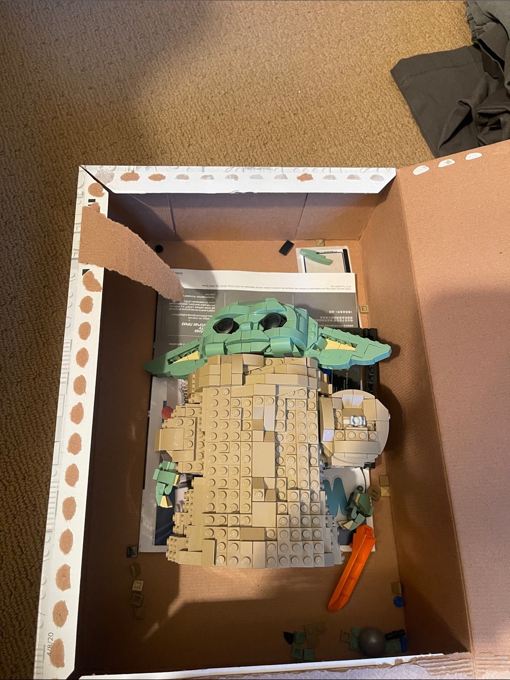 LEGO Star Wars Grogu Buildable Figure - Green, Tan - Picture 2 of 3